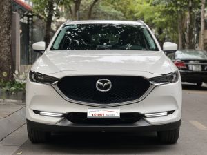 Xe Mazda CX5 2.0AT 2018 - Trắng