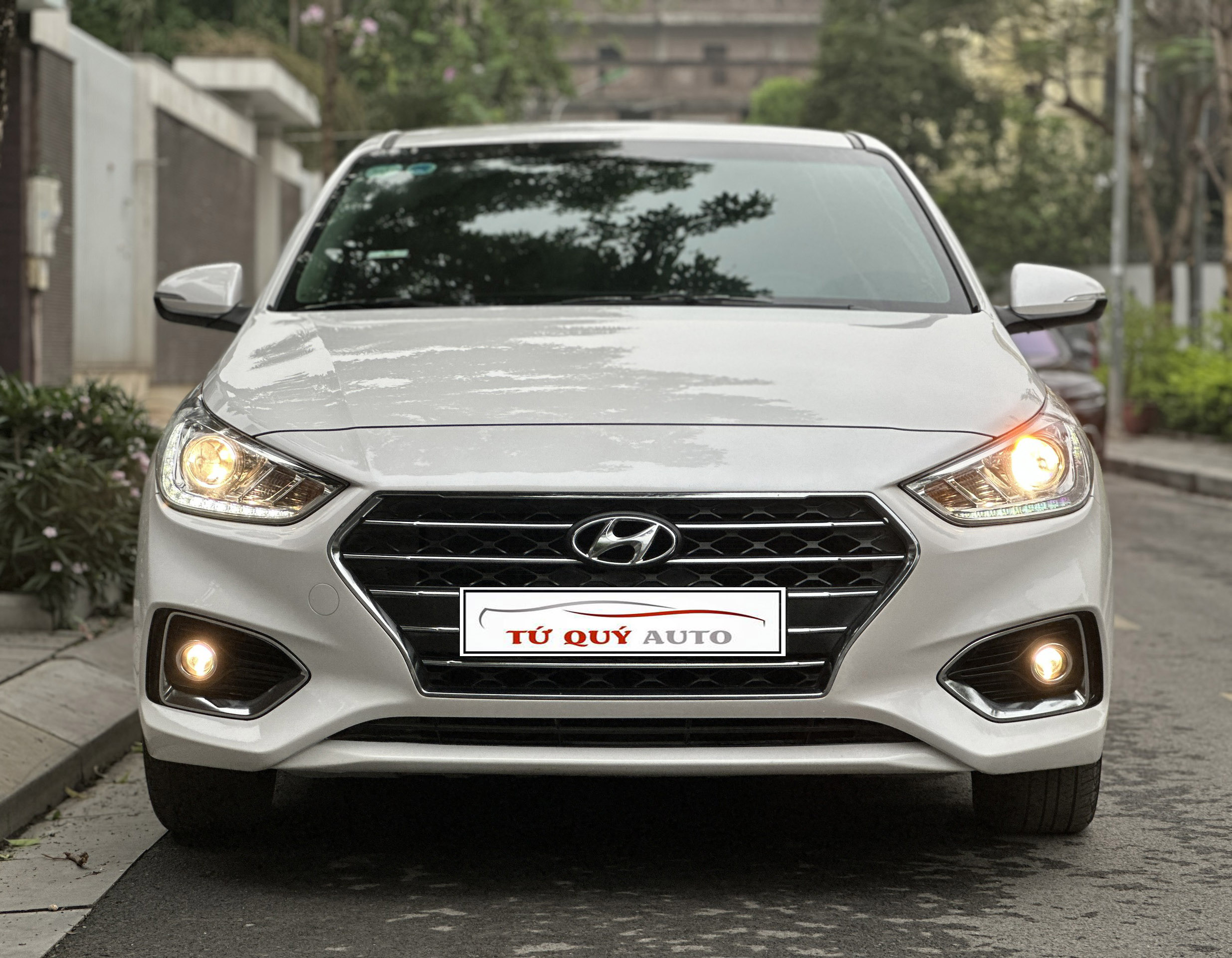 Xe Hyundai Accent 1.4AT 2020 - Trắng