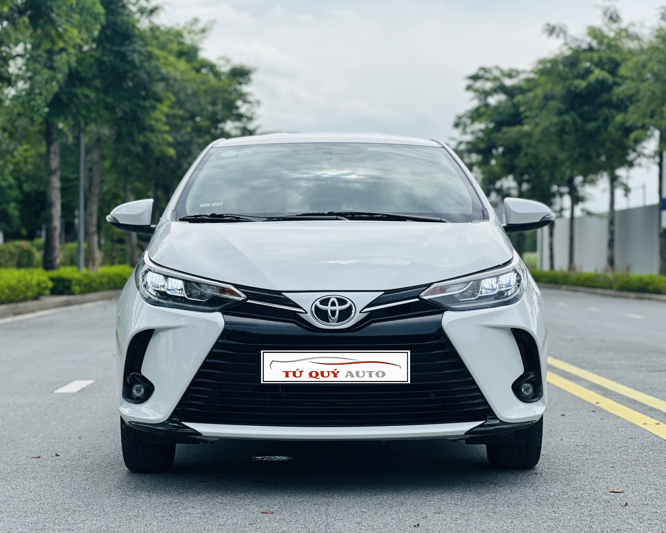 Xe Toyota Vios 1.5G 2021 - Trắng
