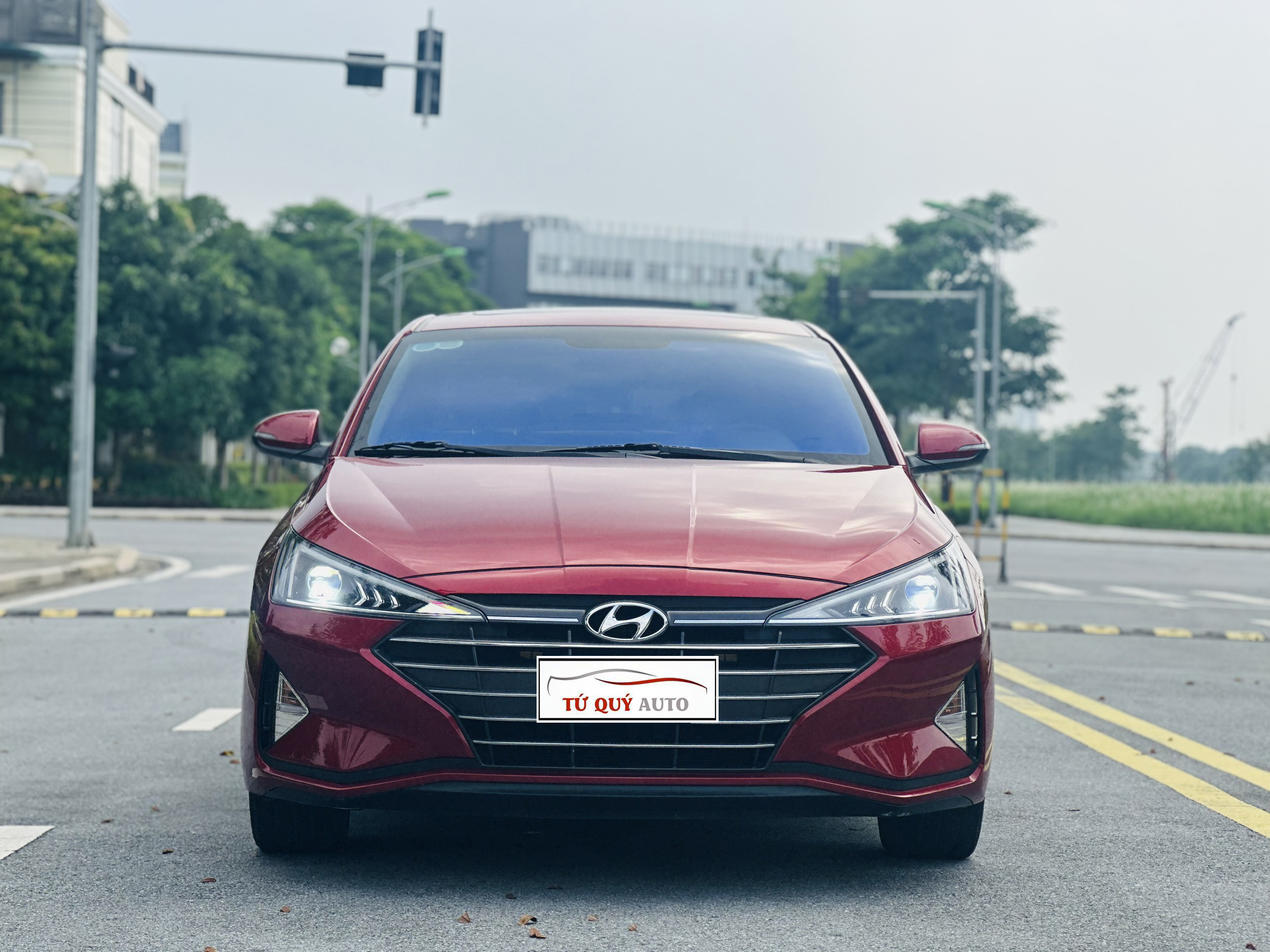 Xe Hyundai Elantra 1.6AT 2019 - Đỏ