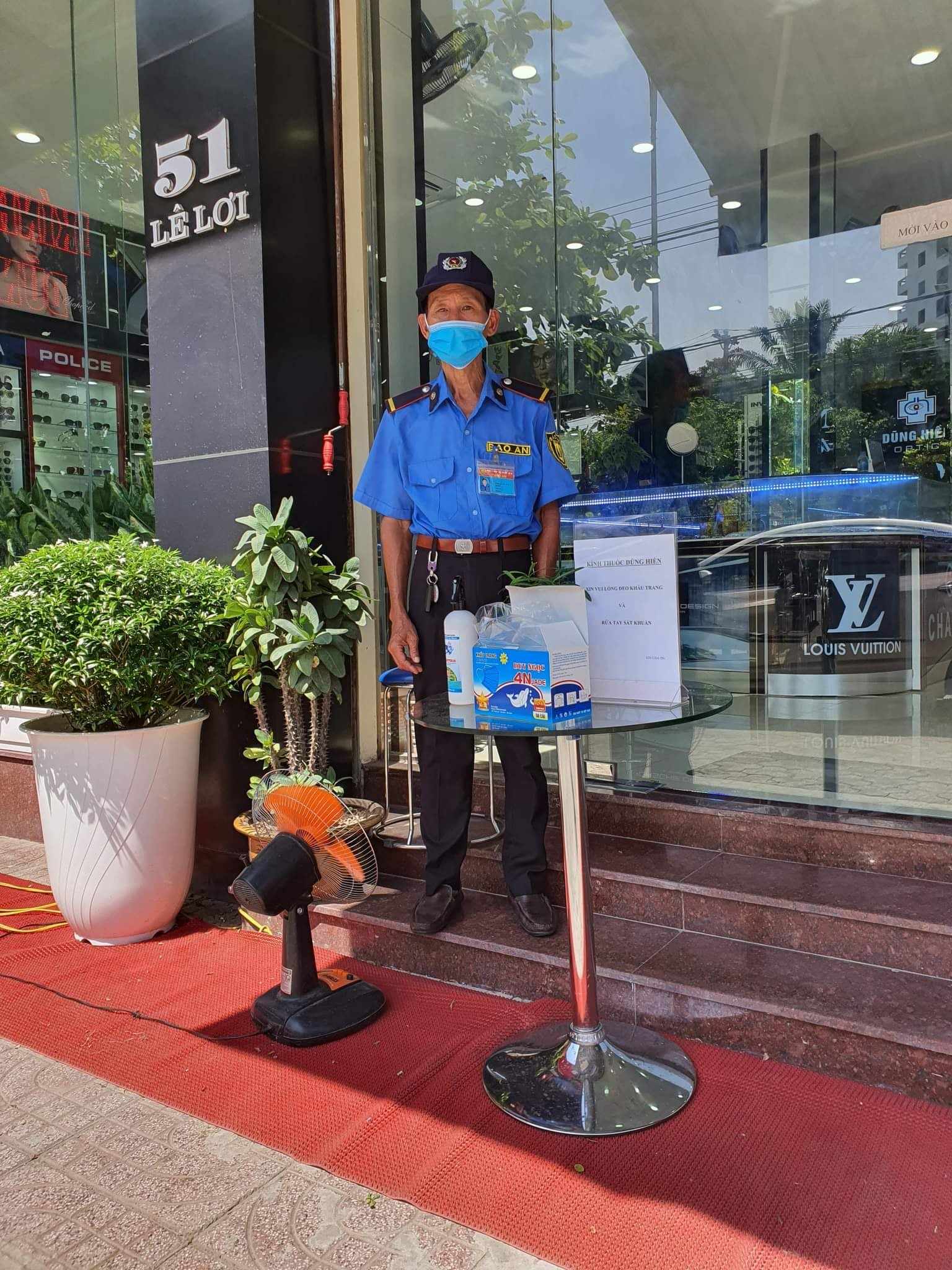 Bảo vệ siêu thị chuyên nghiệp tại Nghệ An