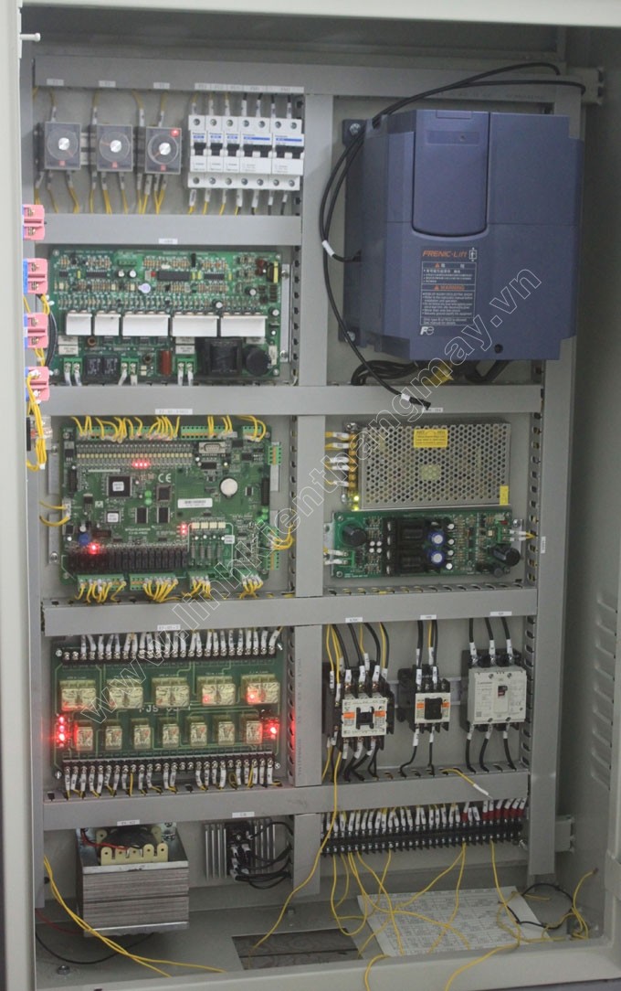 Tủ điện sử dụng bo FUJI  F5021 Biến tần FUJI