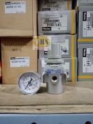 Bộ điều chỉnh áp suất khí nén SAR200-02BG