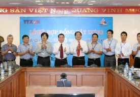 Lễ ký kết thỏa thuận xây dựng giá nhà ở Dự án TTXVN